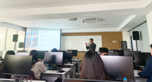 잡플로이와 함께! 한국체류 외국인 유학생 E-7-1 취업연계 설명회 현장